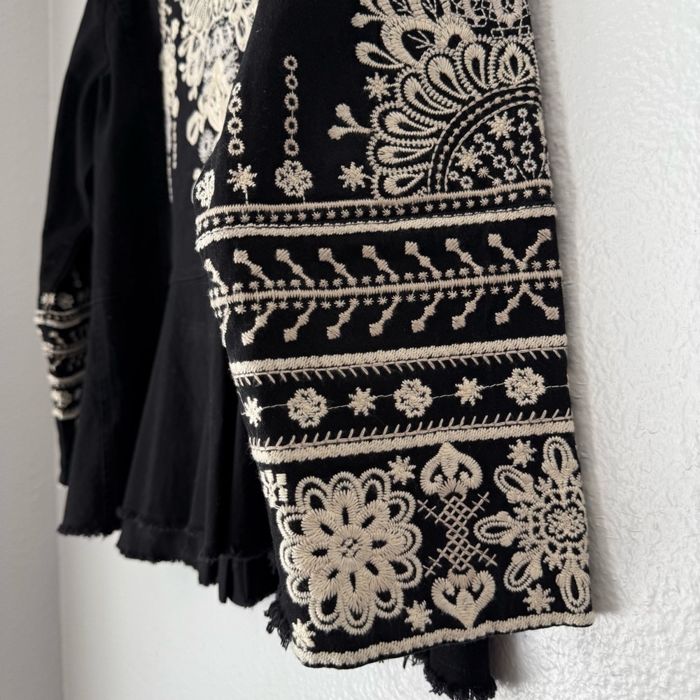 Johnny Was Workshop Marik Black Embroidered Peplum Military Jacket Raw Hem Small - Picture 13 of 14